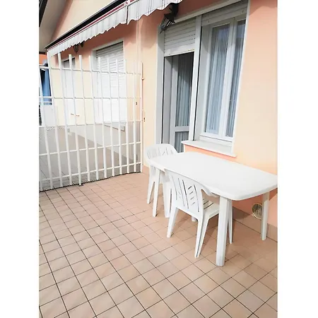 Erikbeach Trilo Апартаменты *