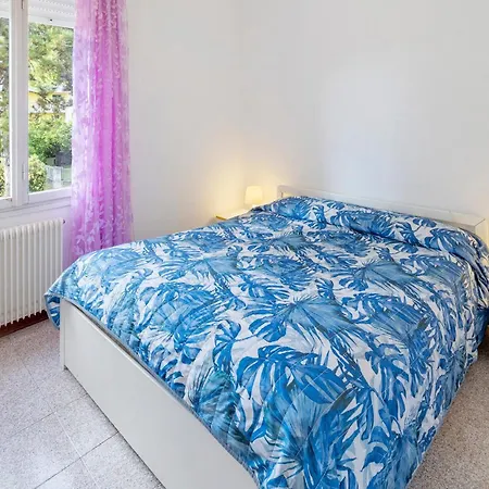 Erikbeach Trilo Apartment